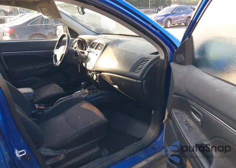 2017 Mitsubishi Outlander Sport 2.0 Le z USA, uszkodzony, nr VIN JA4AP3AU6HZ066945